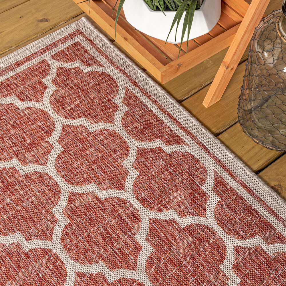 Trebol Moroccan Trellis Textured Weave Indoor/Outdoor Area Rug. Picture 8