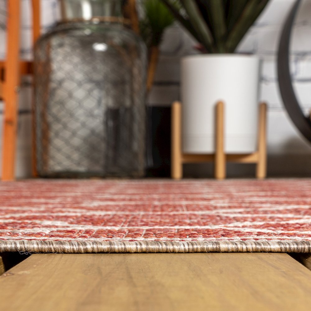 Trebol Moroccan Trellis Textured Weave Indoor/Outdoor Area Rug. Picture 13