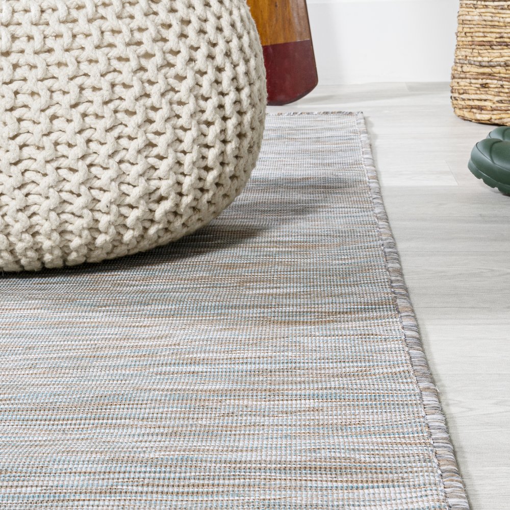 Ethan Modern Flatweave Solid Area Rug. Picture 13