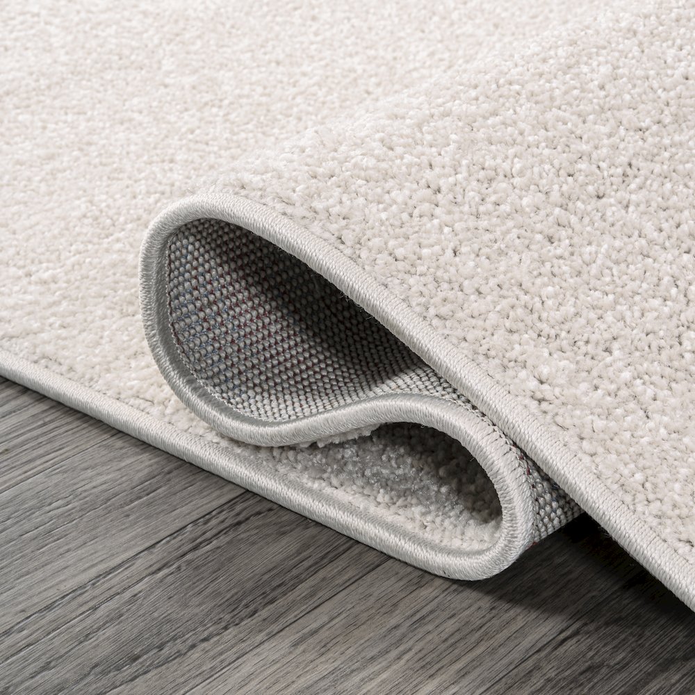 Haze Solid Low Pile Area Rug Ivory. Picture 6