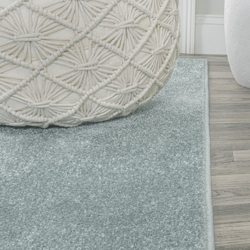 Haze Solid Low Pile Area Rug. Picture 5