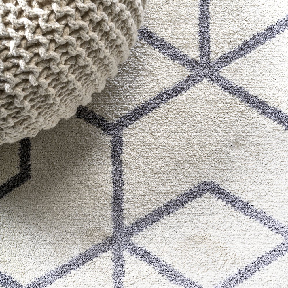 Tumbling Blocks Modern Geometric Area Rug. Picture 19