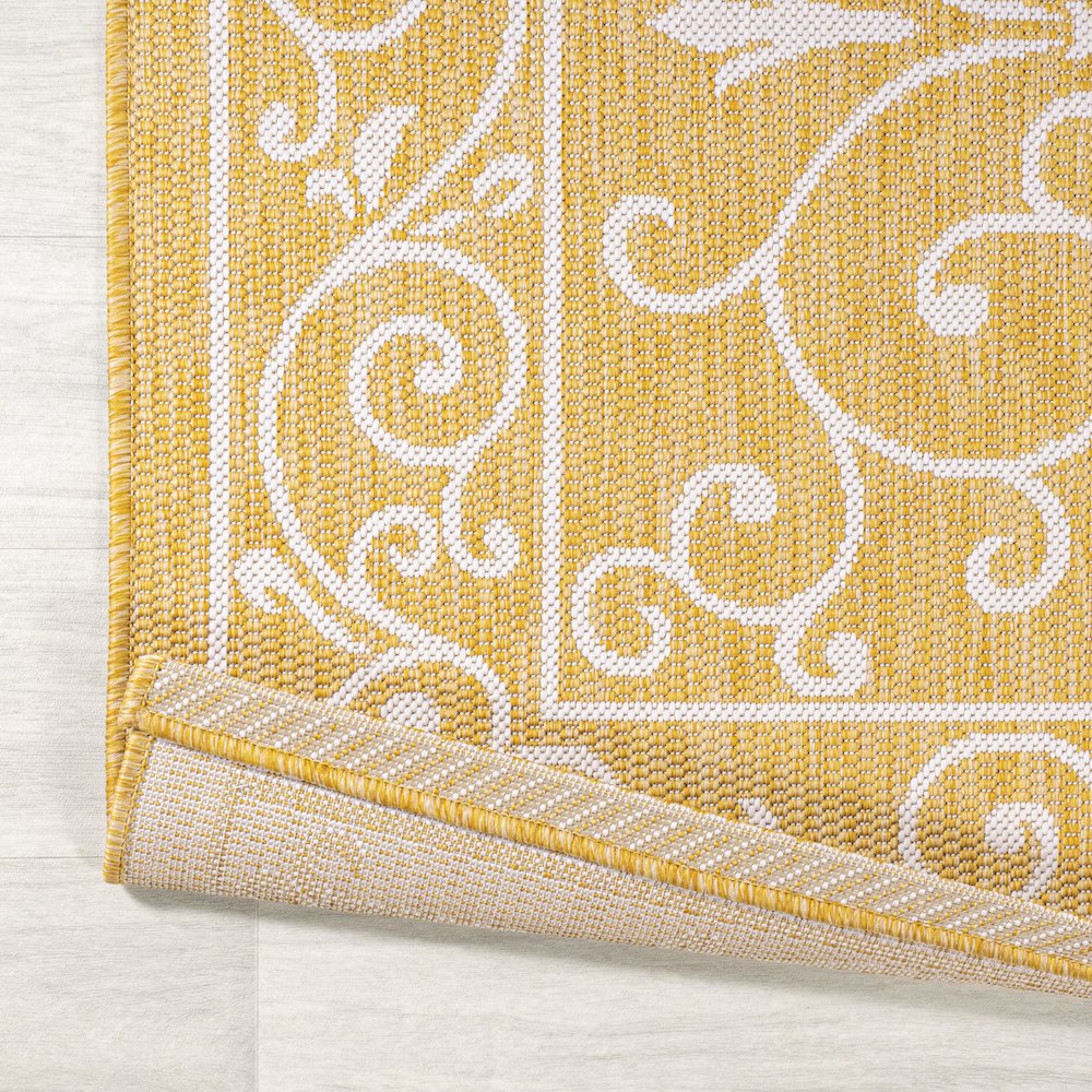 Charleston Vintage Filigree Textured Weave Indoor/Outdoor Area Rug. Picture 10