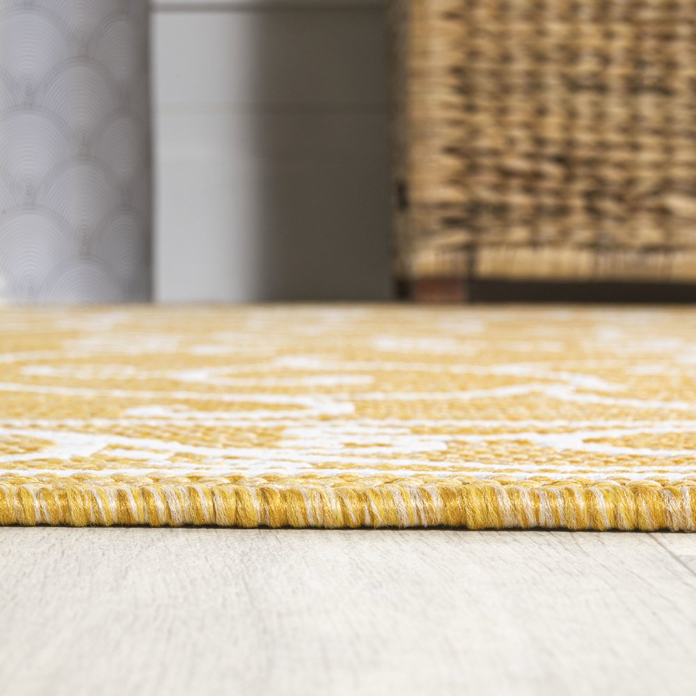 Charleston Vintage Filigree Textured Weave Indoor/Outdoor Area Rug. Picture 17