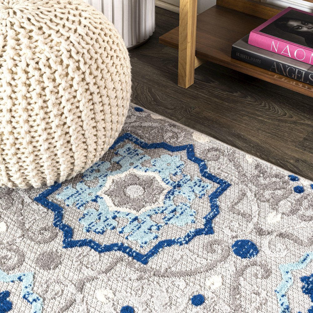 Mediterranean Medallion Indoor/Outdoor Area Rug. Picture 5