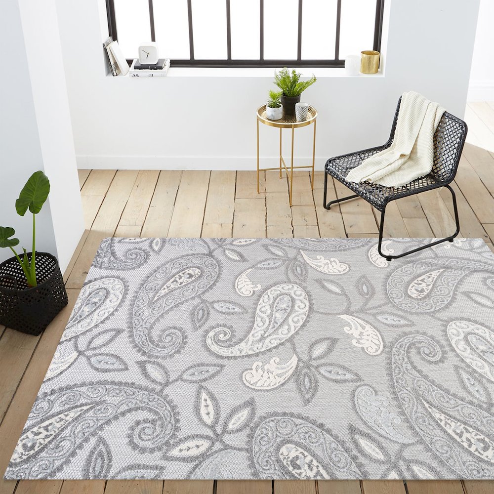 Julien Paisley High-Low Indoor/Outdoor Area Rug. Picture 16