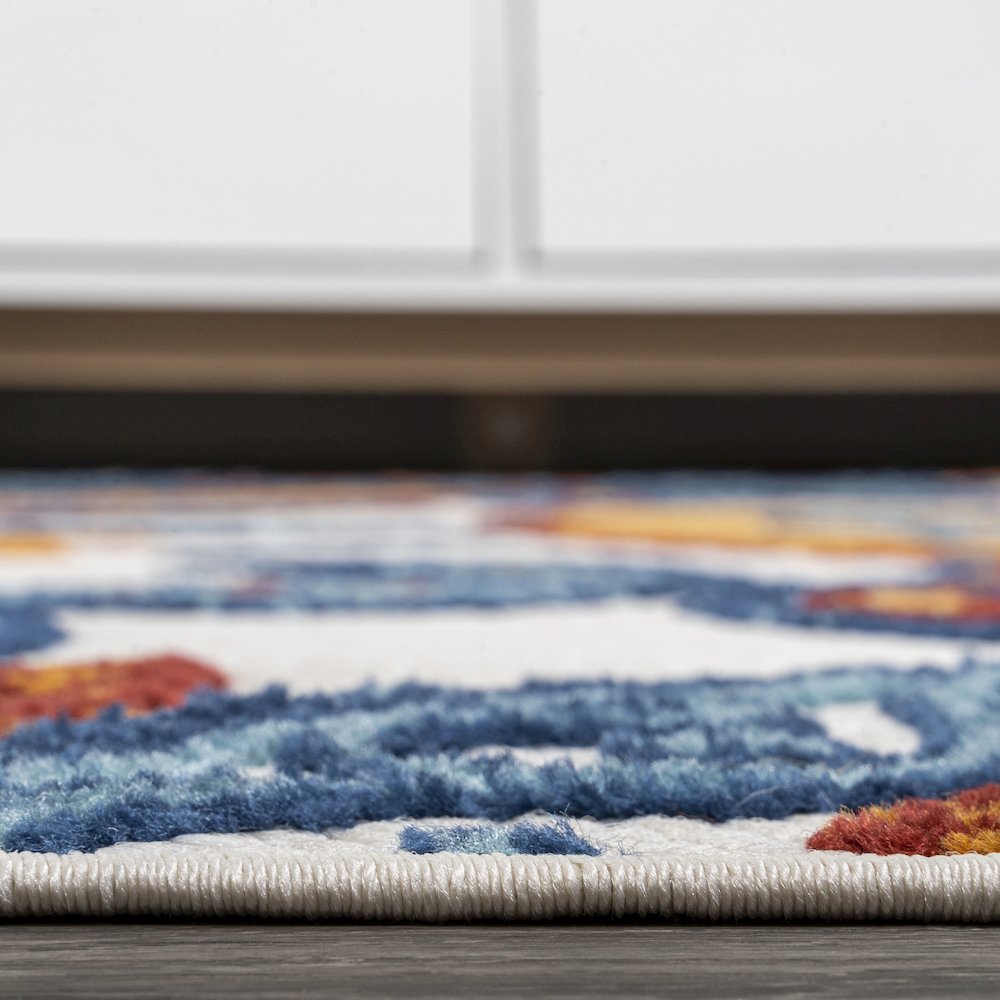 Julien Paisley High-Low Indoor/Outdoor Area Rug. Picture 11