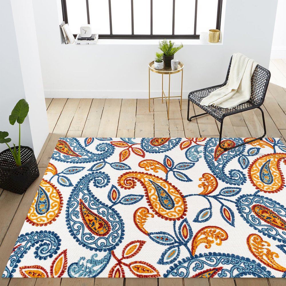 Julien Paisley High-Low Indoor/Outdoor Area Rug. Picture 15