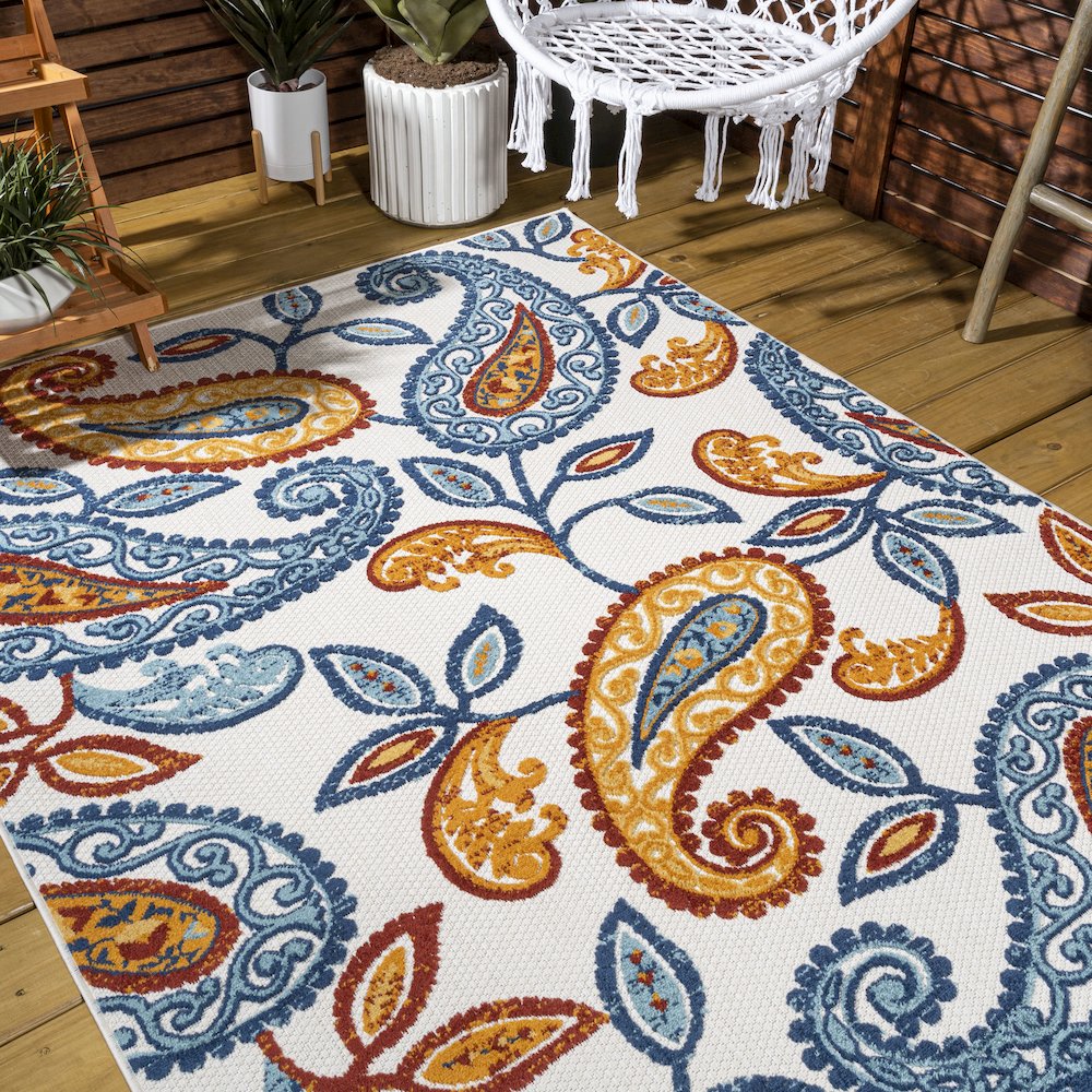 Julien Paisley High-Low Indoor/Outdoor Area Rug. Picture 8