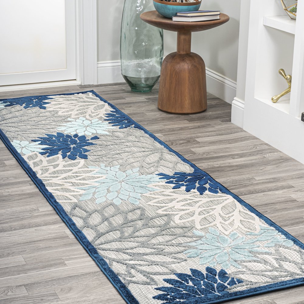 Minori Floral Indoor/Outdoor Area Rug. Picture 2