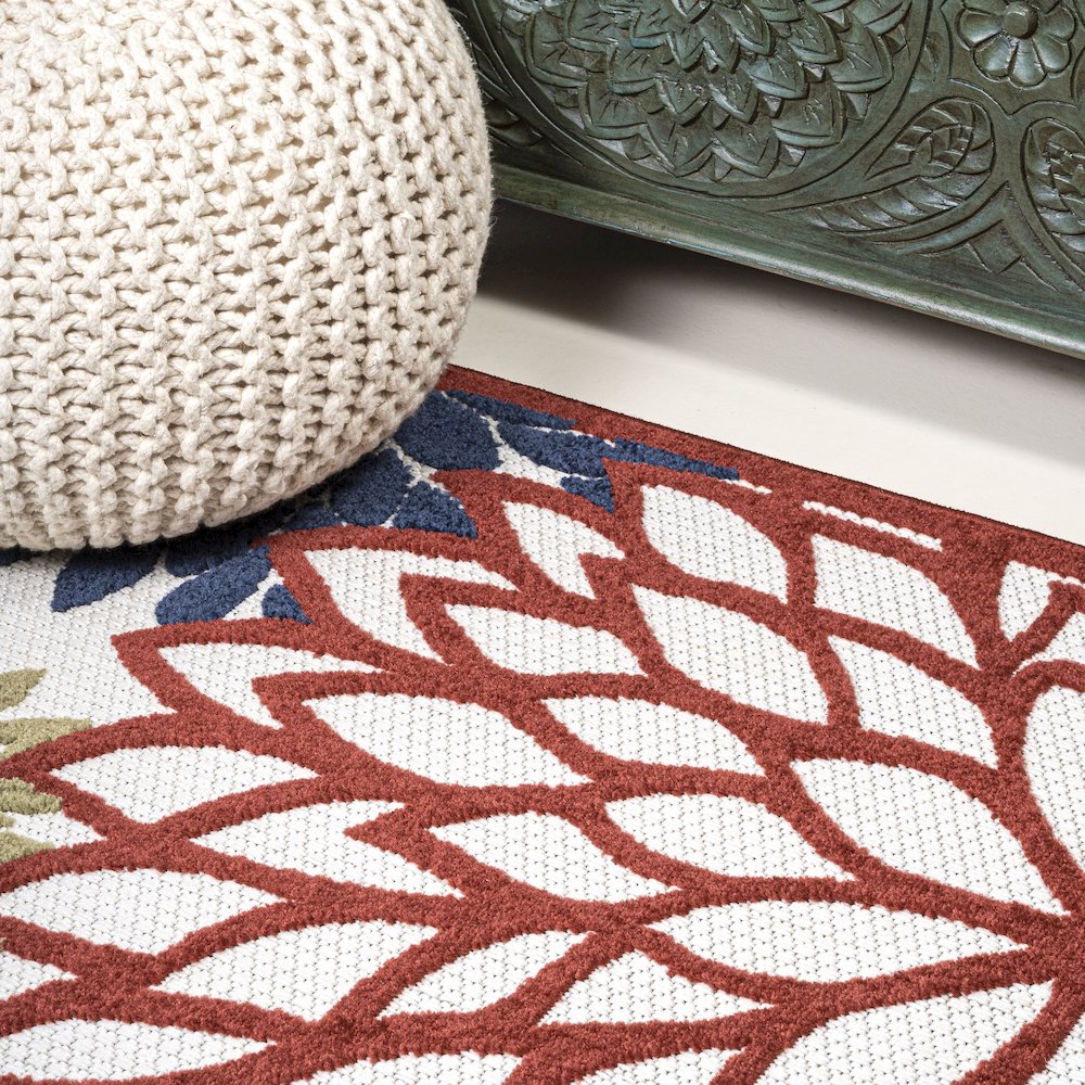 Minori Floral Indoor/Outdoor Area Rug. Picture 5