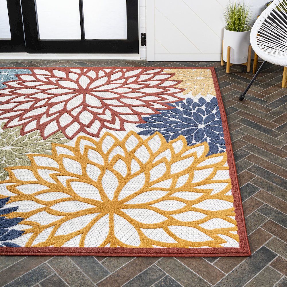 Minori Floral Indoor/Outdoor Area Rug. Picture 8