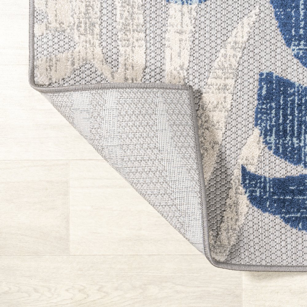Monstera Tropical Leaf High-Low Indoor/Outdoor Area Rug. Picture 3