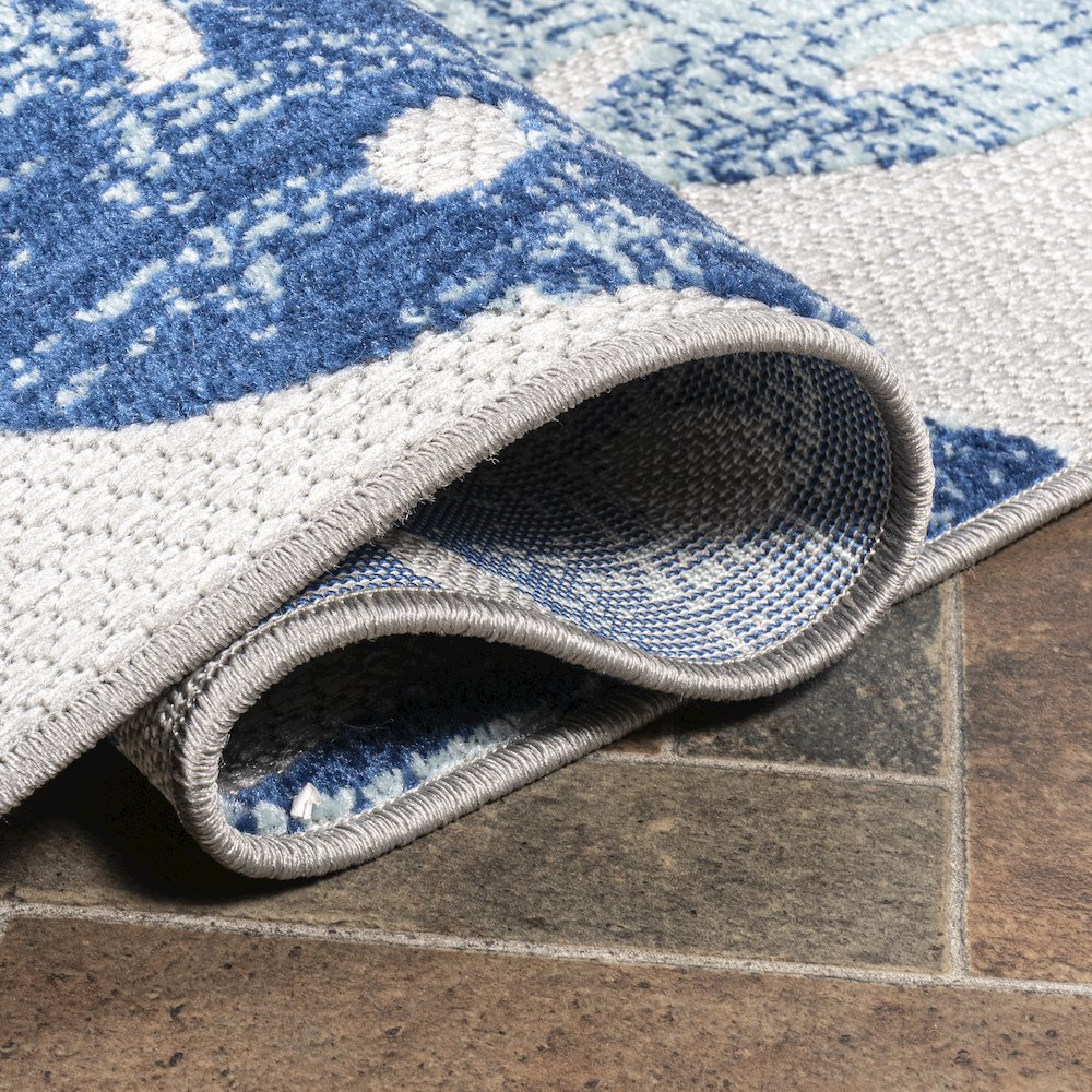 Monstera Tropical Leaf High-Low Indoor/Outdoor Area Rug. Picture 6