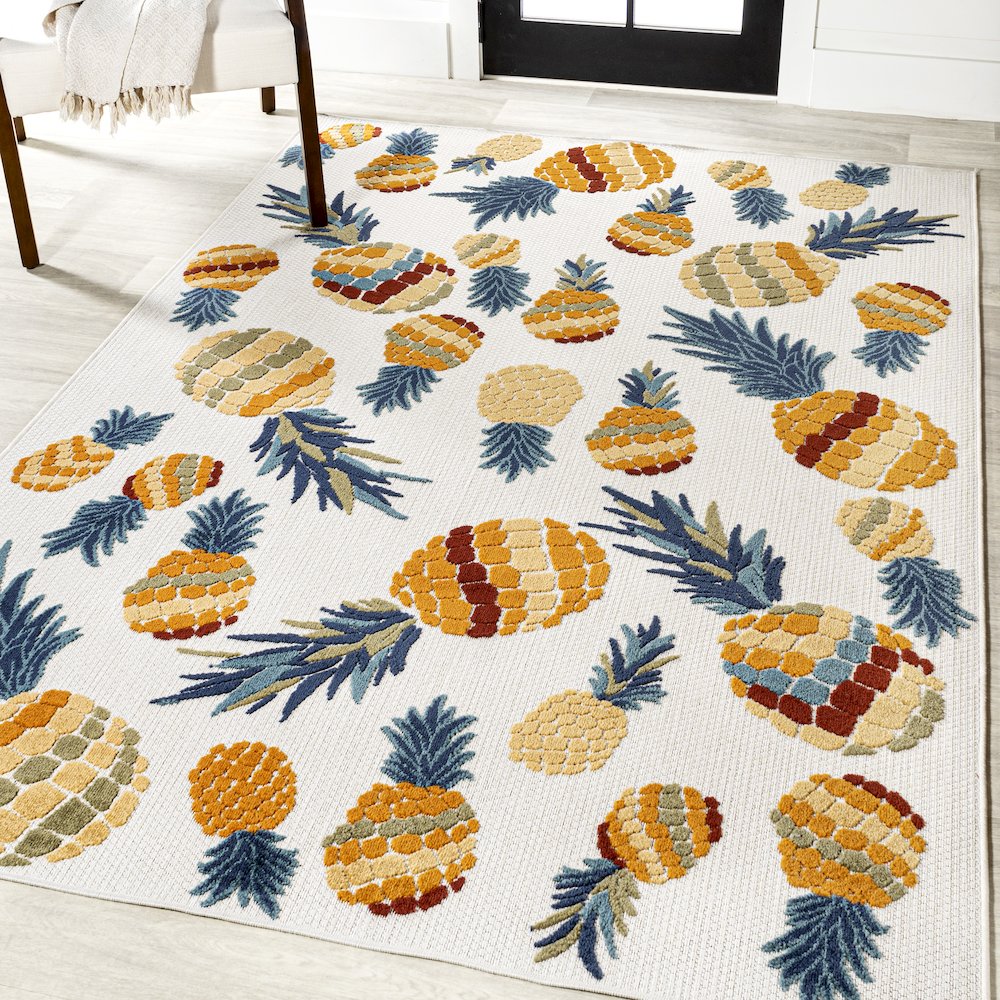 Ananas Bold Pineapple High-Low Indoor/Outdoor Area Rug. Picture 2