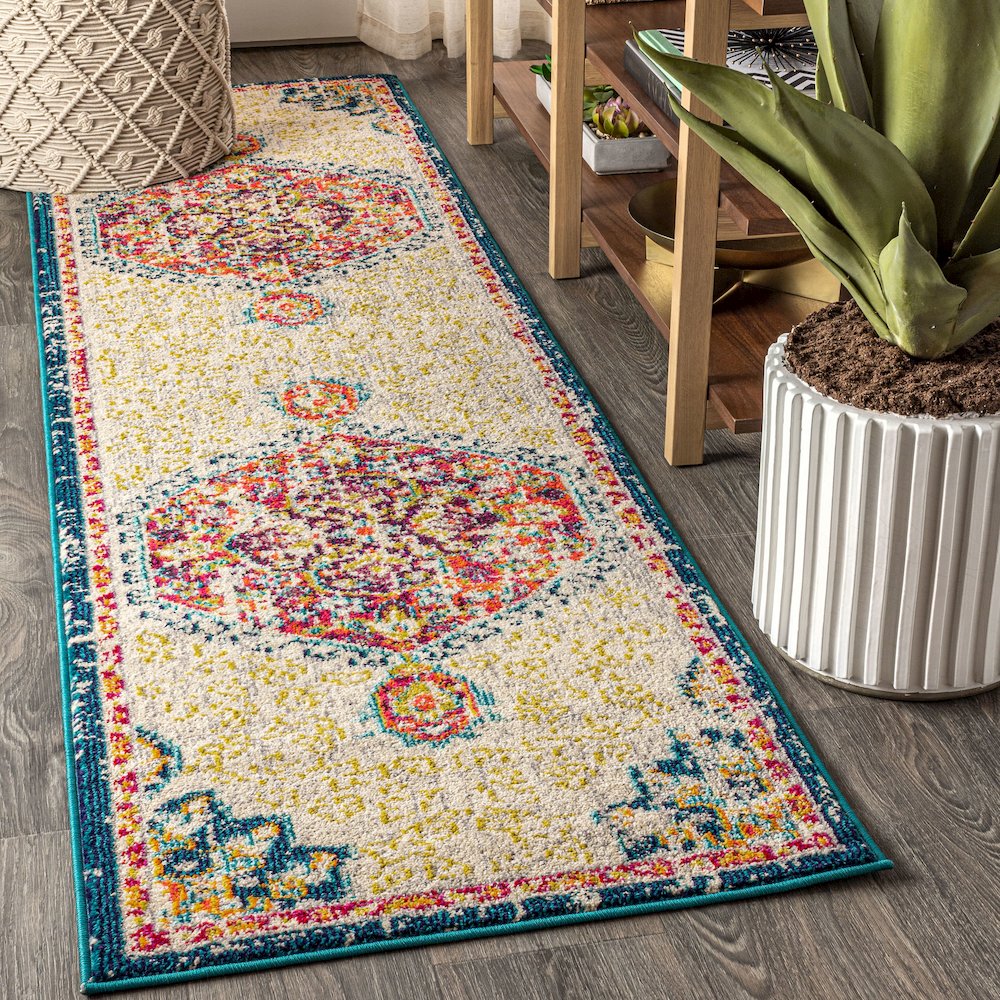 Imara Bohemian Flair Boho Vintage Medallion Area Rug. Picture 2
