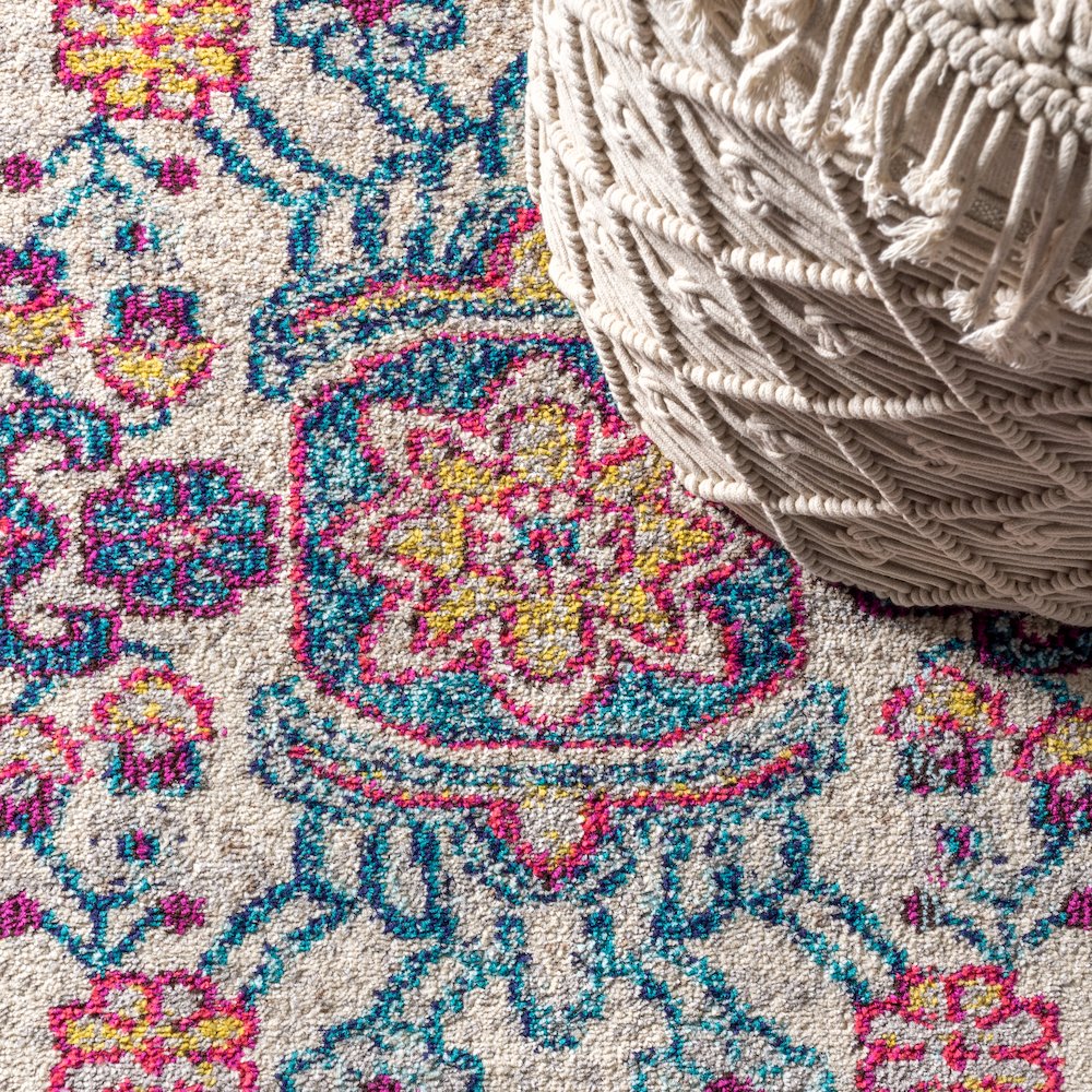 Kristina Bohemian Flair Boho Vintage Medallion Area Rug. Picture 4