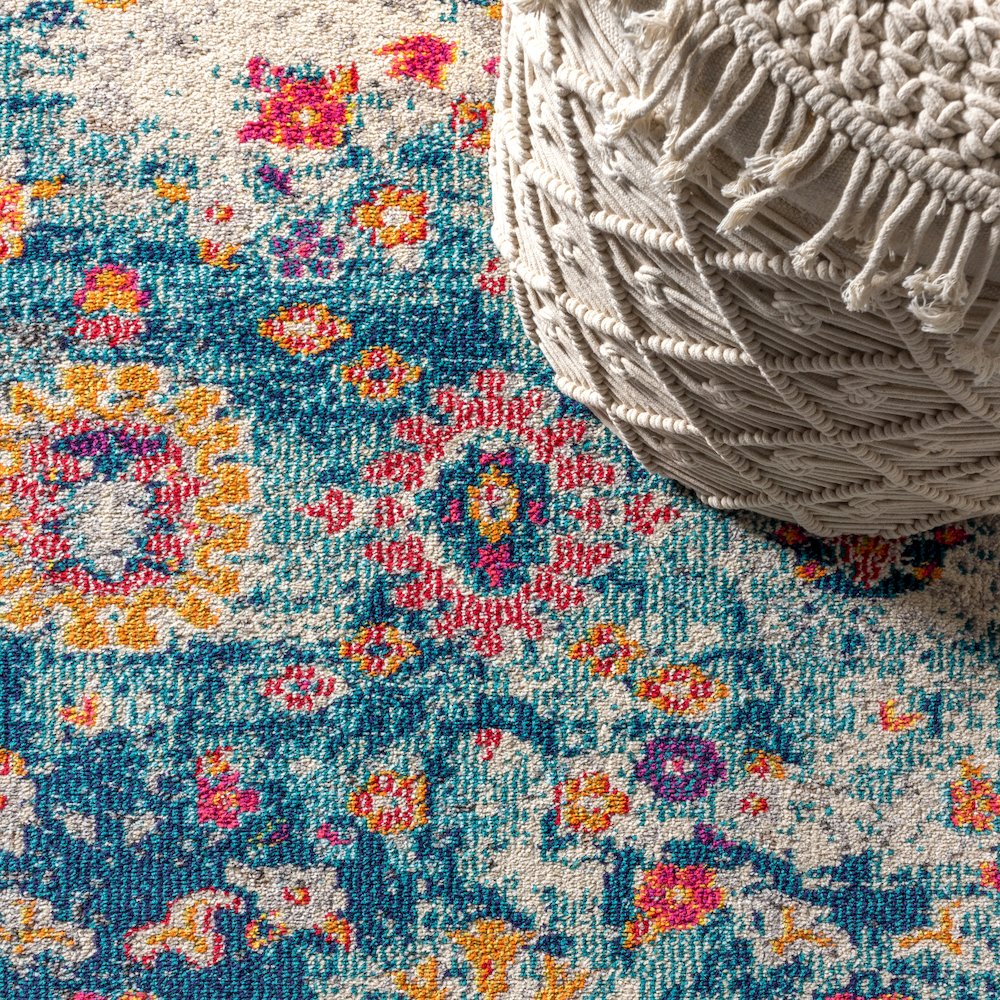 Vibrant Bohemian Flair Boho Vintage Medallion Area Rug. Picture 4