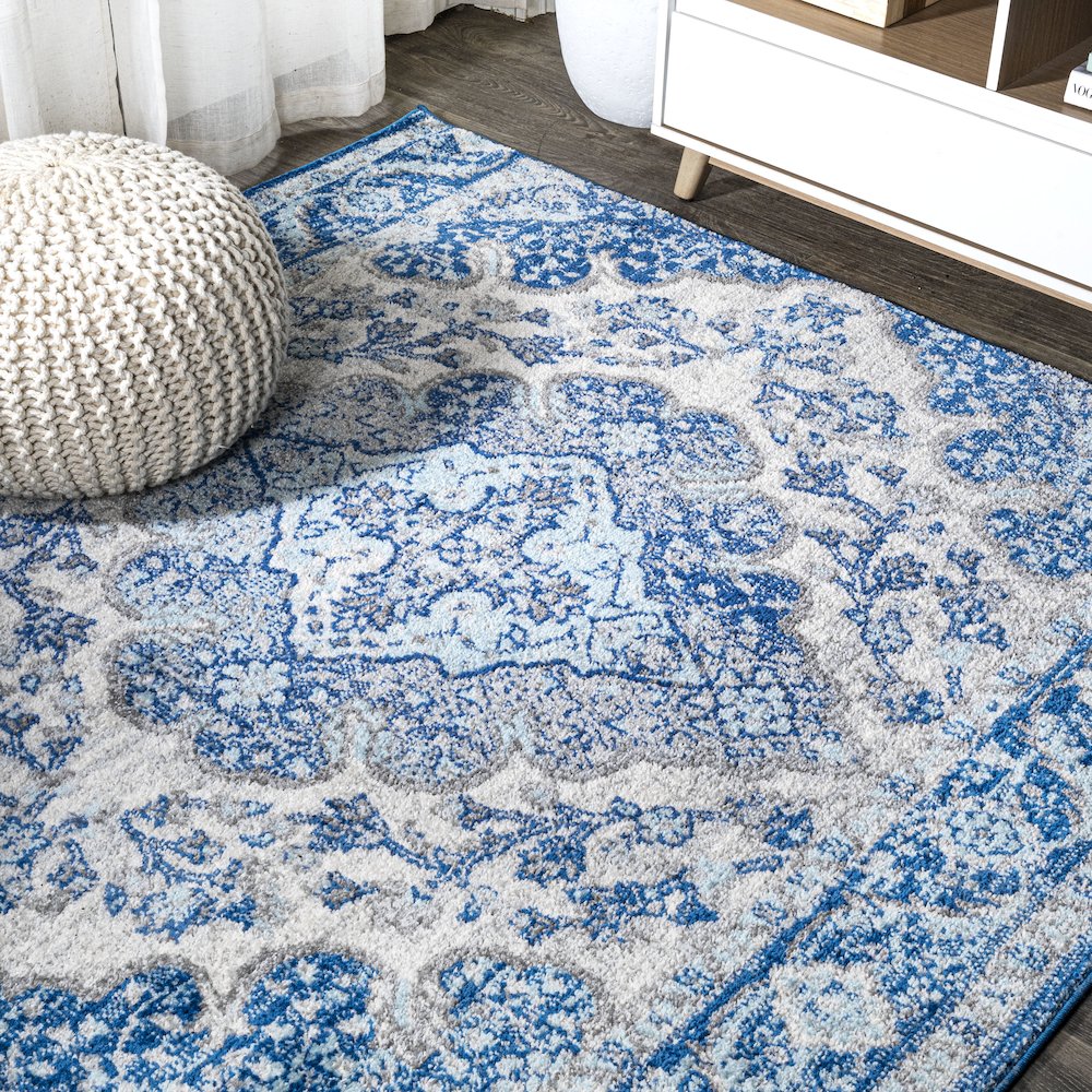 Bohemian Flair Boho Vintage Medallion Area Rug. Picture 2