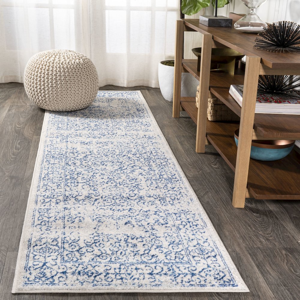 Azul Filigree Area Rug. Picture 2