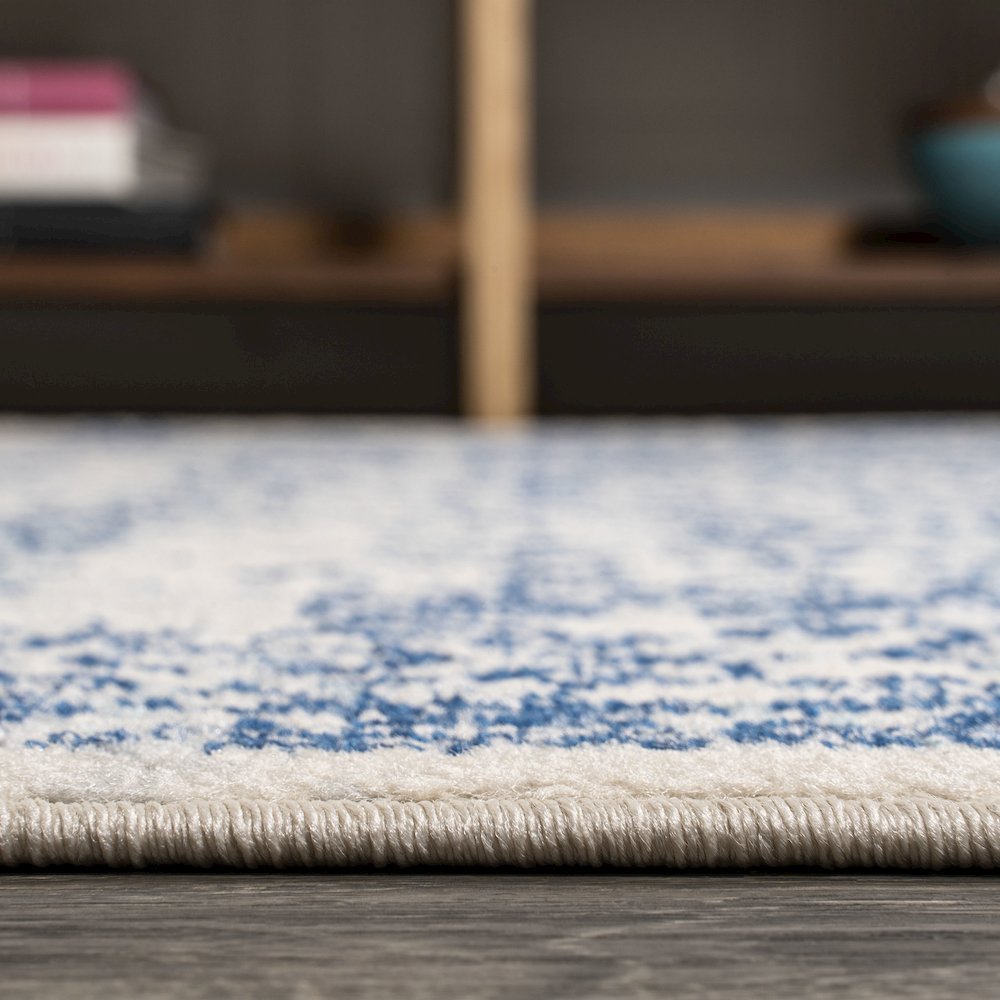 Azul Filigree Area Rug. Picture 7