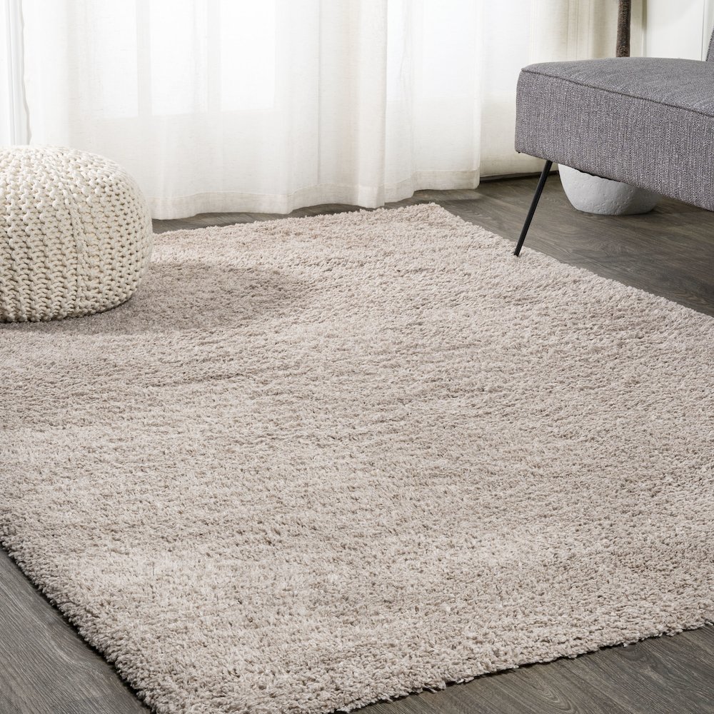 Groovy Solid Shag Area Rug. Picture 2