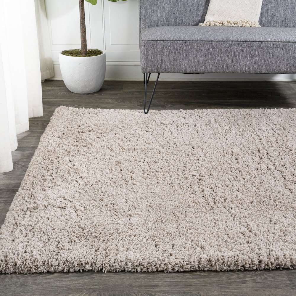 Groovy Solid Shag Area Rug. Picture 3