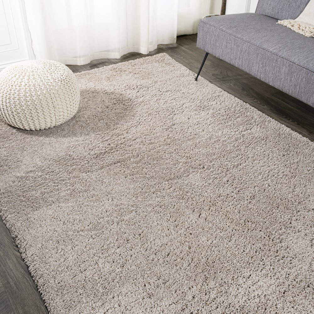 Groovy Solid Shag Area Rug. Picture 4