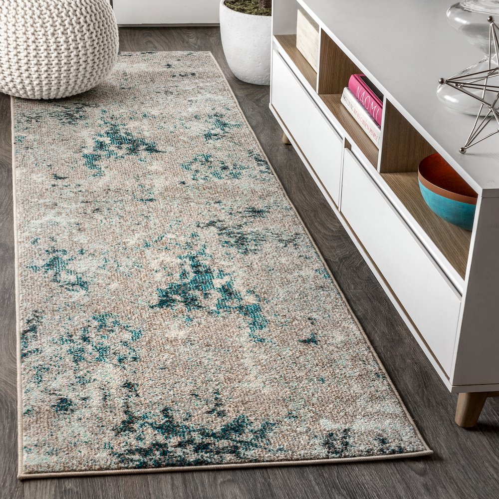 Contemporary Pop Modern Abstract Vintage Faded Area Rug. Picture 2