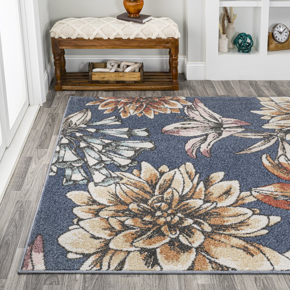 Giglio Modern Botanical Flower Area Rug. Picture 3