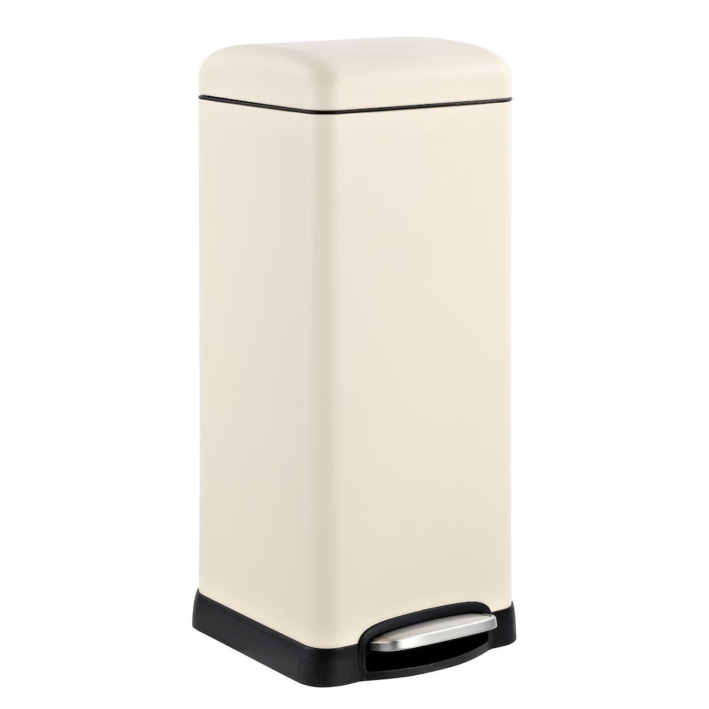 Betty Retro Step-Open Trash Can With Liners. Picture 3