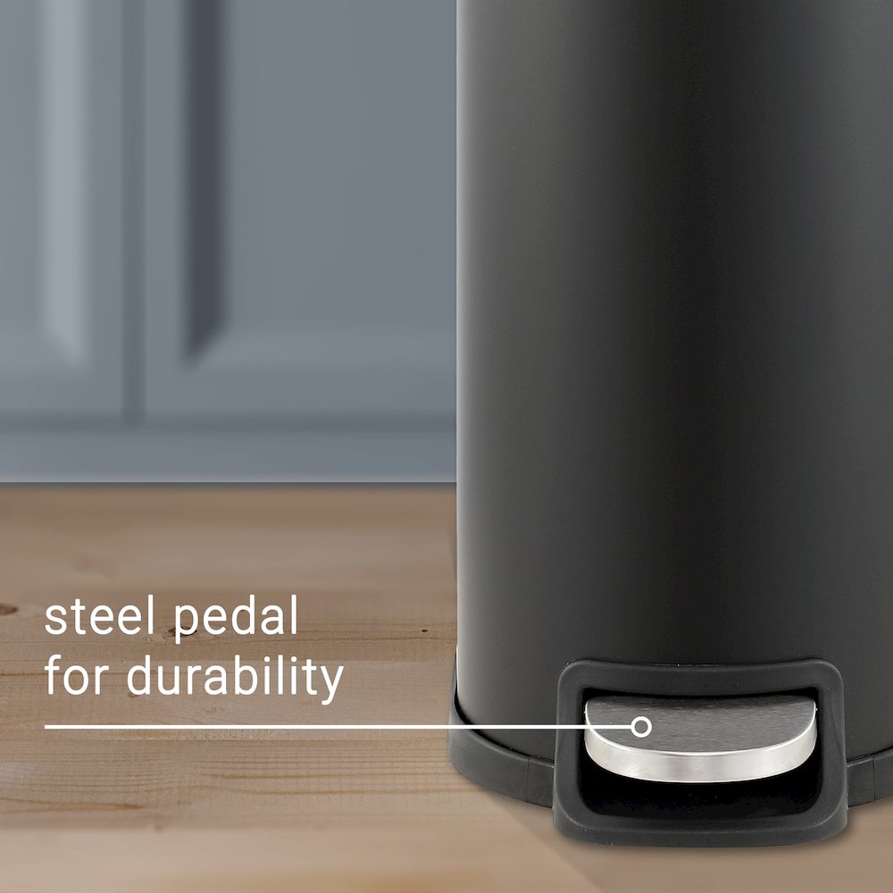 Roland Step-Open Trash Can. Picture 5