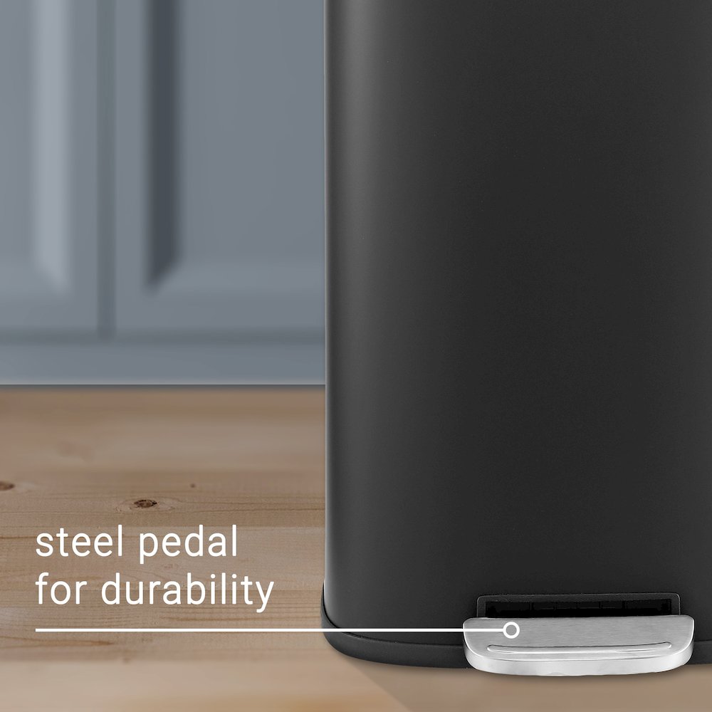 Curtis Step-Open Trash Can. Picture 5