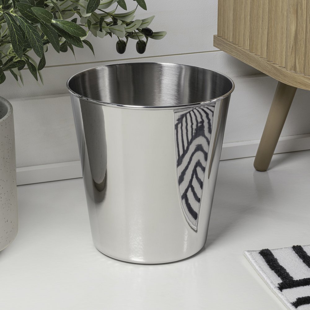 Nolan Modern Classic Smooth Steel 2-Gallon Wastebasket, Polished Steel. Picture 2