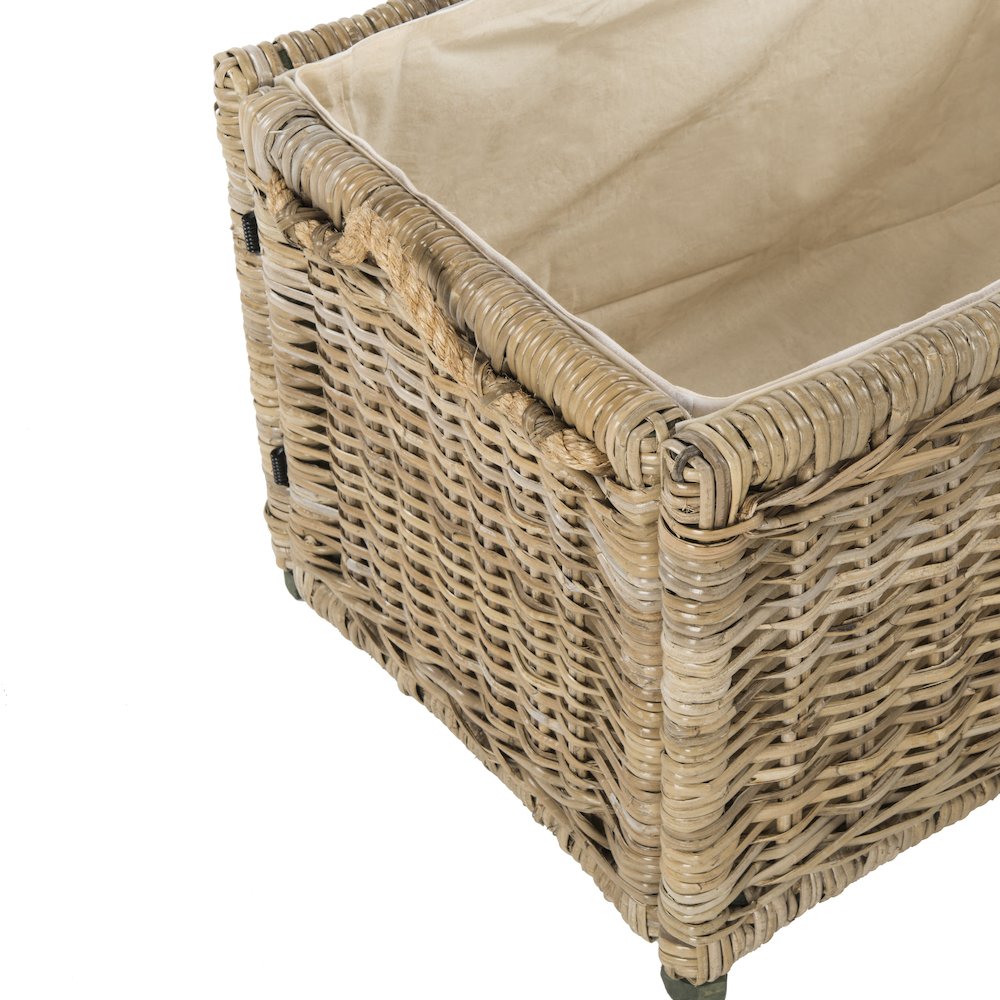 Jacob Wicker Storage Trunk. Picture 8