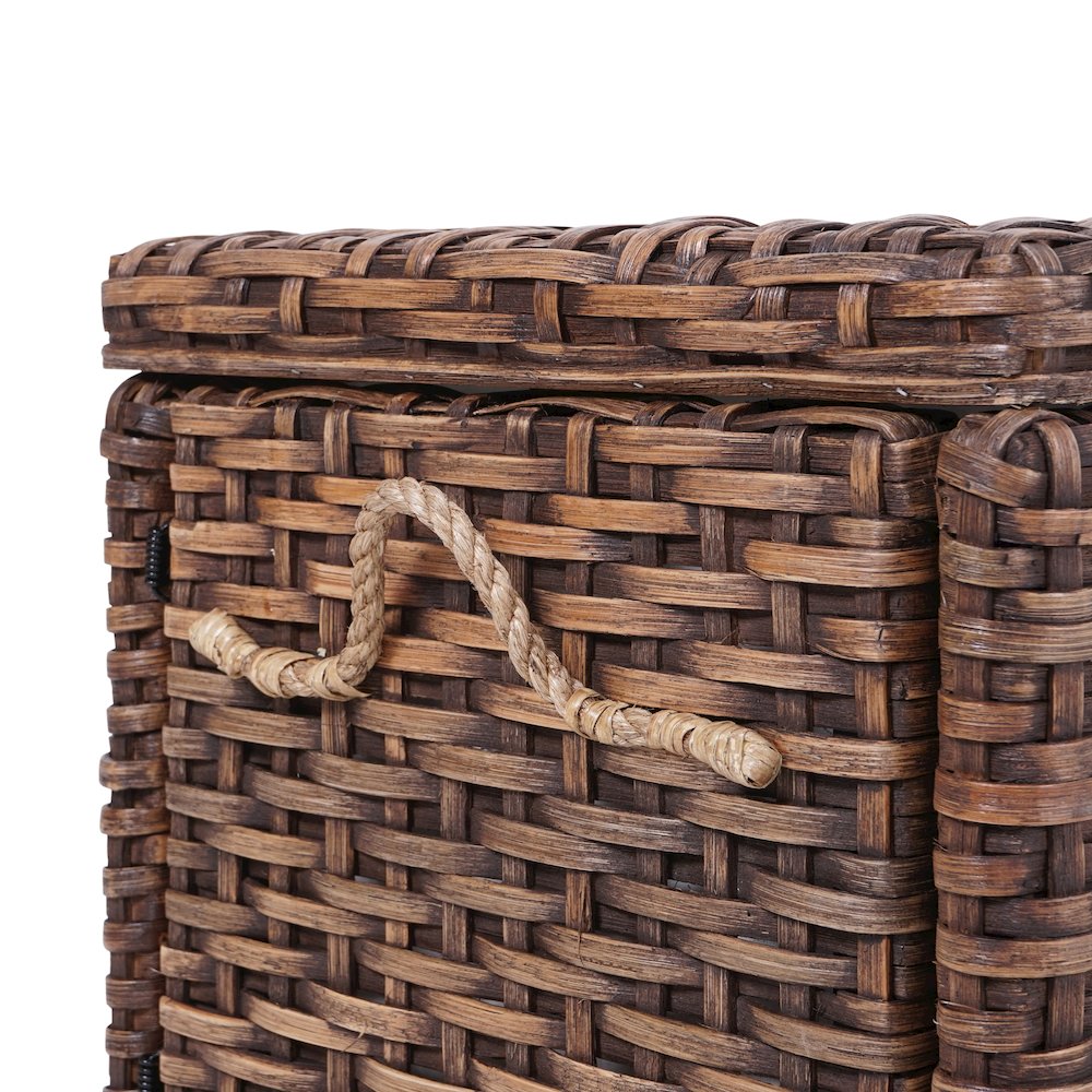 Jacob Wicker Storage Trunk. Picture 1