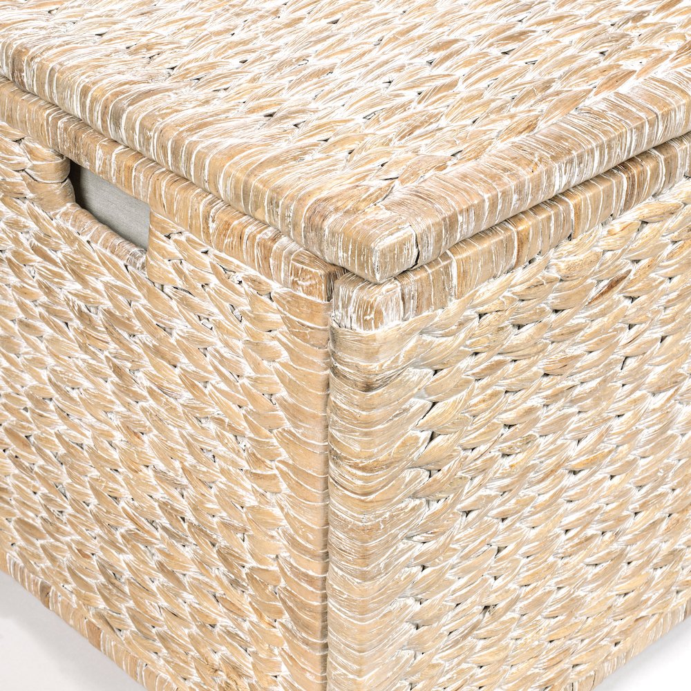 Anada Handwoven Wicker Weave Storage Trunk. Picture 2