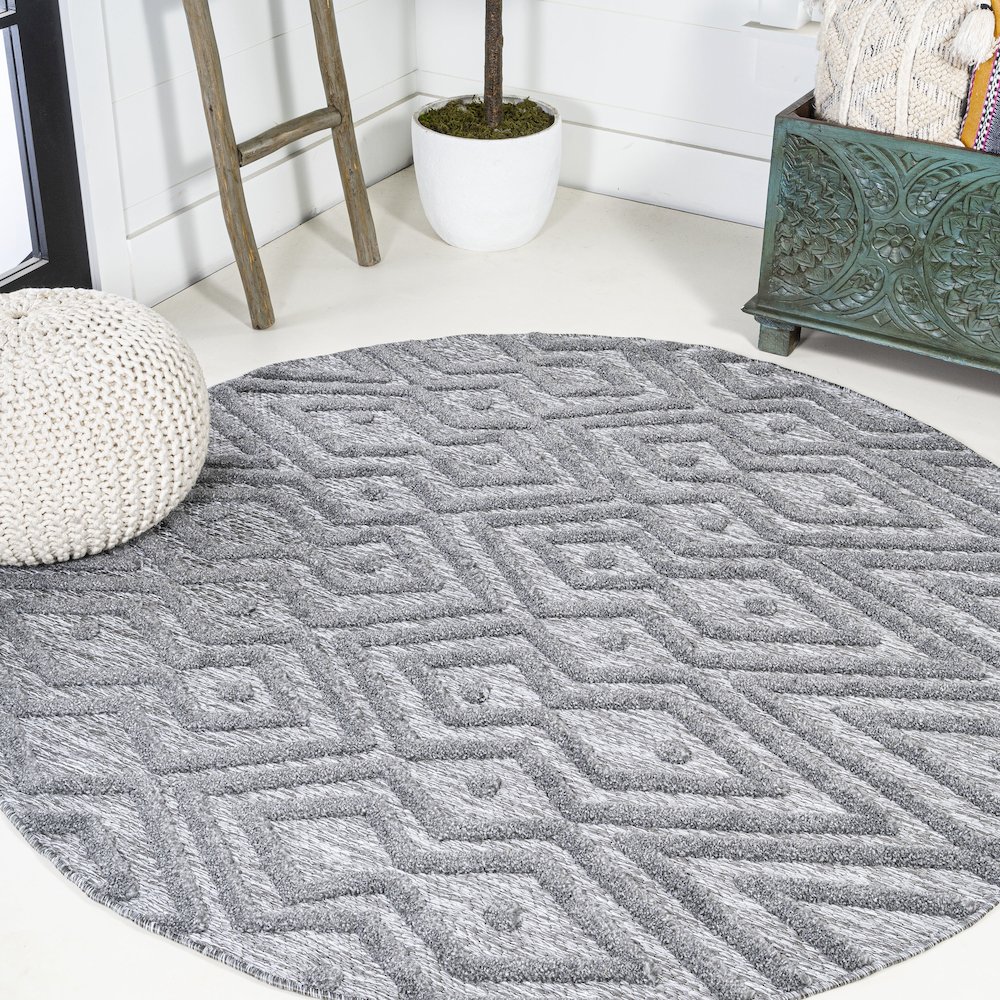 Balansat Moroccan Diamond Indoor/Outdoor Area Rug. Picture 2