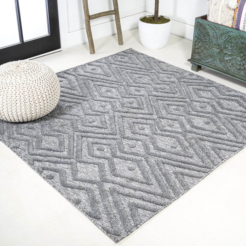 Balansat Moroccan Diamond Indoor/Outdoor Area Rug. Picture 2