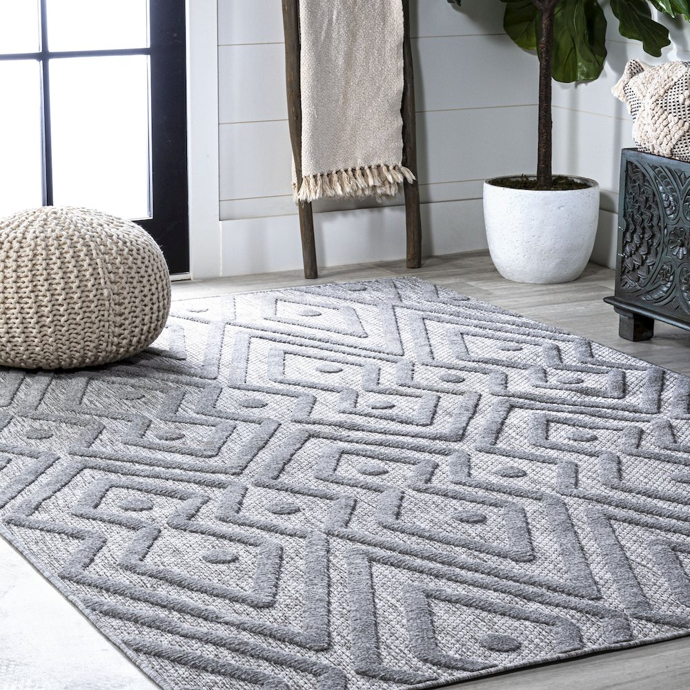 Balansat Moroccan Diamond Indoor/Outdoor Area Rug. Picture 5