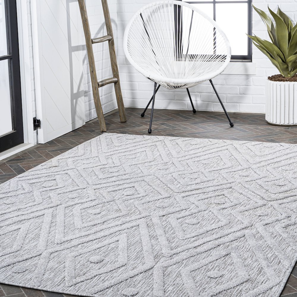 Balansat Moroccan Diamond Indoor/Outdoor Area Rug. Picture 9