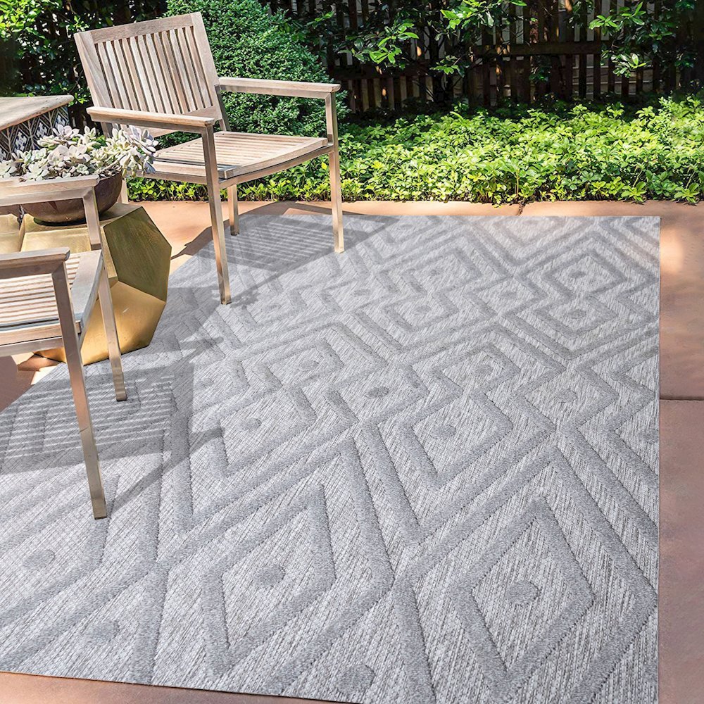 Balansat Moroccan Diamond Indoor/Outdoor Area Rug. Picture 6