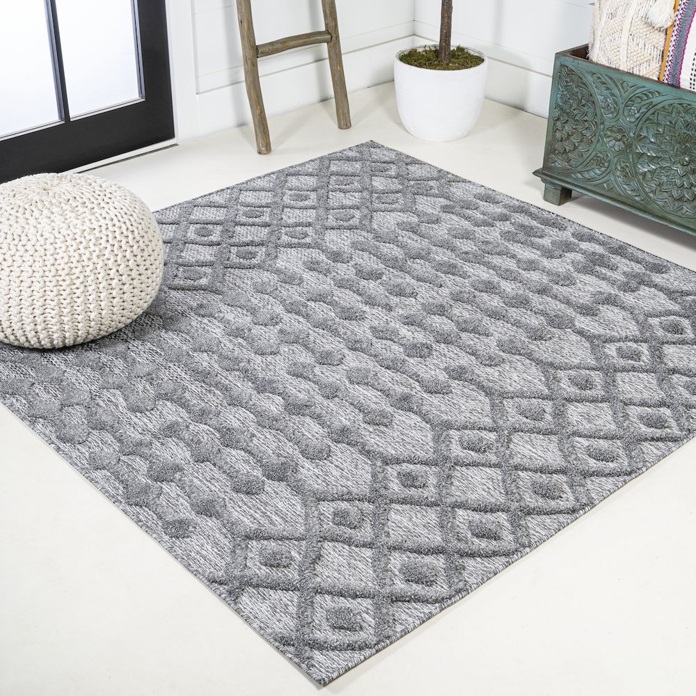 Peralta Moroccan Diamond Indoor/Outdoor Area Rug. Picture 2