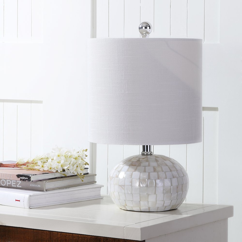 Wilson Seashell Led Table Lamp. Picture 6