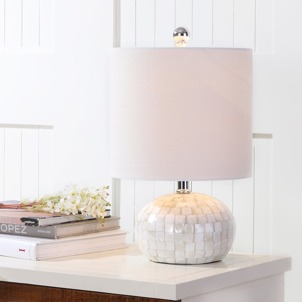 Wilson Seashell Led Table Lamp. Picture 5