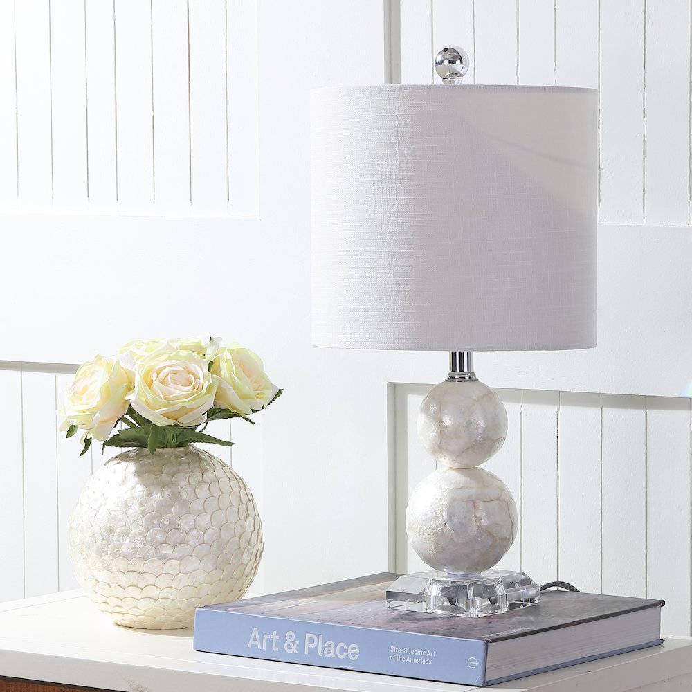 Bailey Seashell Led Table Lamp. Picture 6