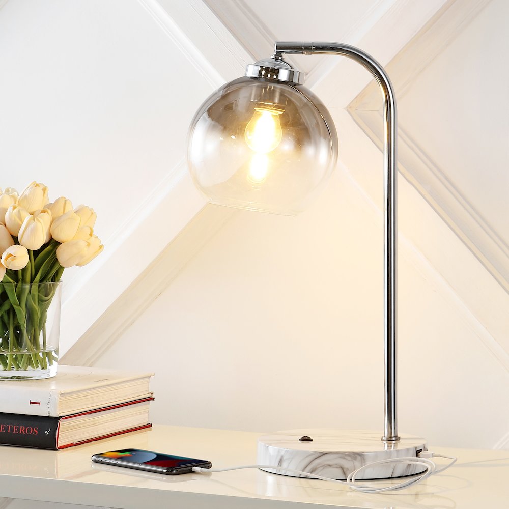 Ada Industrial Contemporary Iron/Glass Led Task Lamp With Usb Charging Port. Picture 5