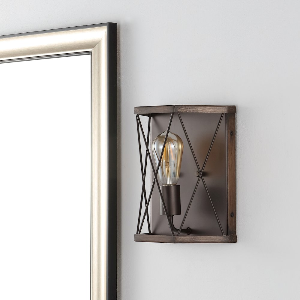 Liam Rustic Farmhouse Iron Led Sconce. Picture 4