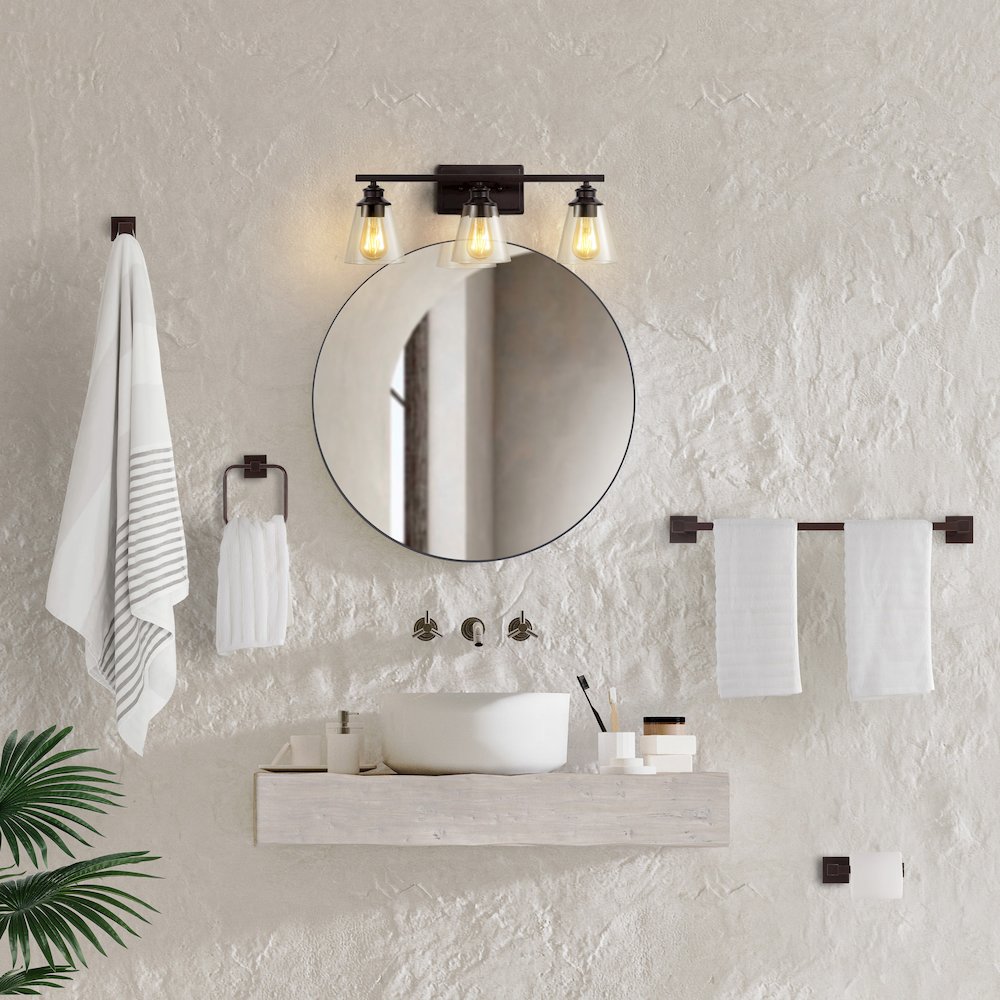 Arlo 3-Light Vintage Classic Vanity Light With Bathroom Hardware Accessory Set. Picture 3