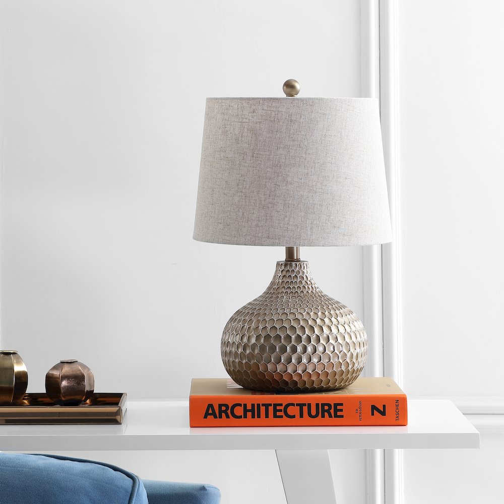 Bates Honeycomb Led Table Lamp. Picture 6